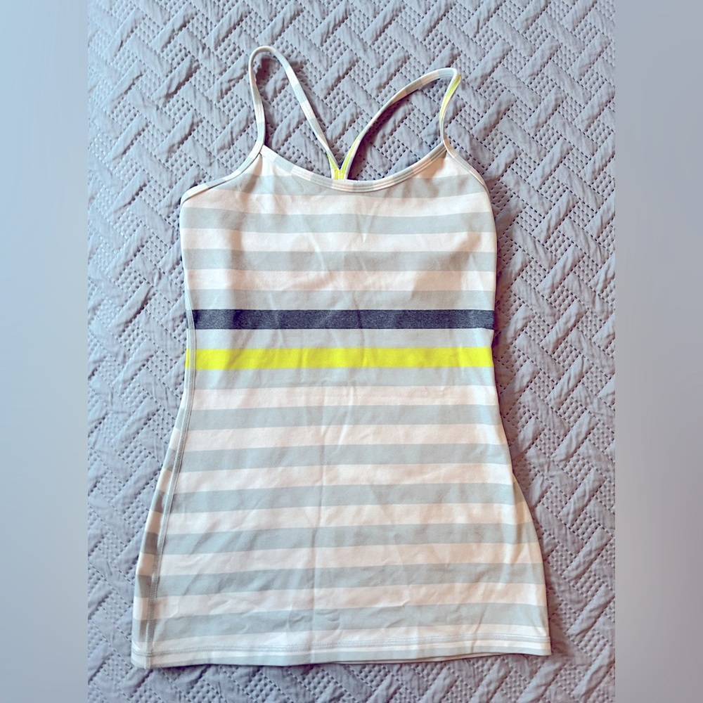 Lululemon tank